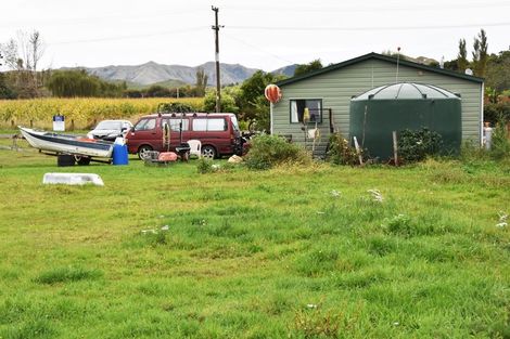 Photo of property in 37 Banks Street, Tolaga Bay, 4077