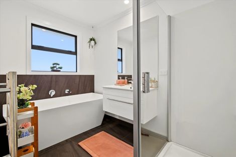 Photo of property in 8 Gaynor Way, Te Puke, 3119