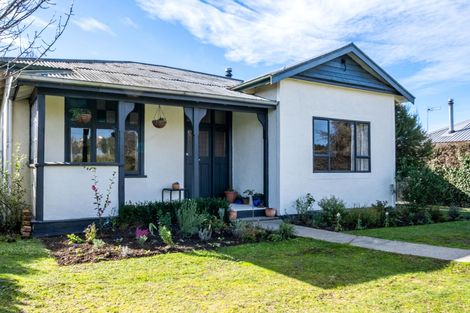 Photo of property in 29 Main Road, Pleasant Point, 7903