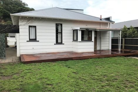 Photo of property in 9 Nayland Street, Clifton, Christchurch, 8081