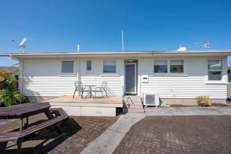 Photo of property in 9 Totaravale Street, Pukehangi, Rotorua, 3015
