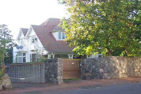 Photo of property in 56 Mountain Road, Epsom, Auckland, 1023