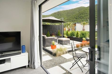 Photo of property in 18 Discovery Way, Waikawa, Picton, 7220