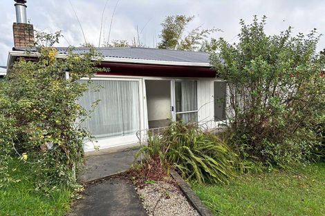 Photo of property in 60 Lynden Avenue, Hillcrest, Auckland, 0627