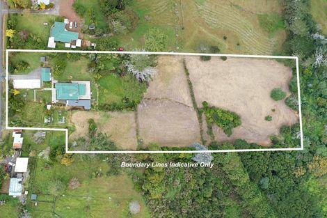 Photo of property in 145 Simpson Road, Henderson Valley, Auckland, 0614