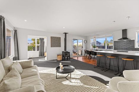 Photo of property in 29 Sturrocks Road, Redwood, Christchurch, 8051