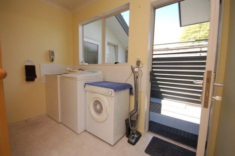 Photo of property in 1/151 Tamamutu Street, Taupo, 3330