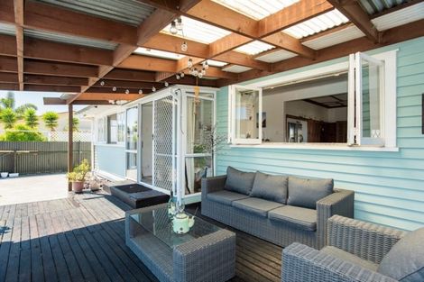 Photo of property in 25 Cook Street, Te Hapara, Gisborne, 4010