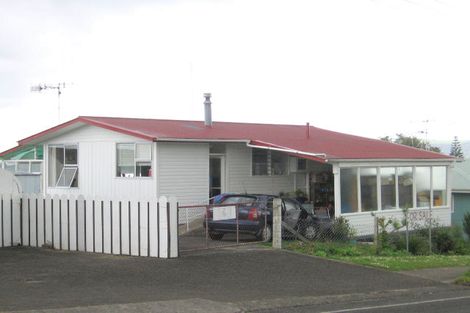 Photo of property in 85 Omokoroa Road, Omokoroa, 3114