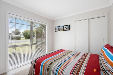 Photo of property in 14 Reo Crescent, Waihi Beach, 3611