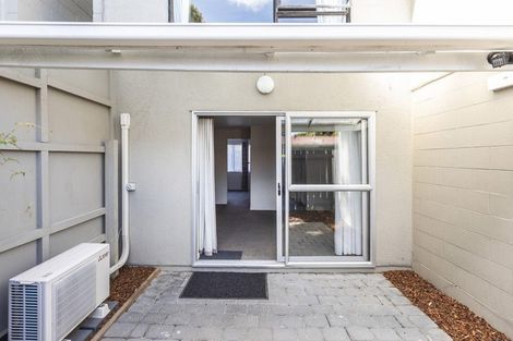 Photo of property in 2/271 Fitzgerald Avenue, Christchurch Central, Christchurch, 8013