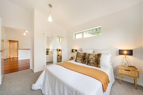 Photo of property in 74f Heretaunga Square, Silverstream, Upper Hutt, 5019