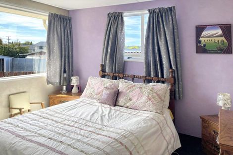 Photo of property in 44 Grove Avenue, Weston, Oamaru, 9401