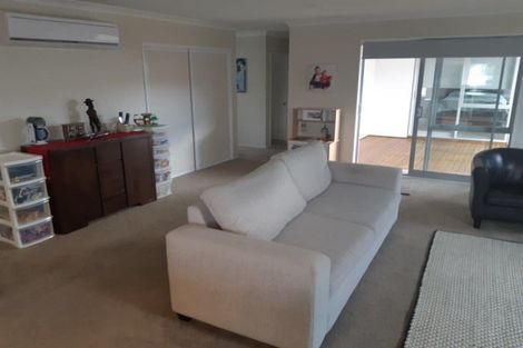 Photo of property in 11 Pakohe Street, Pegasus, 7612