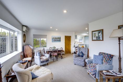 Photo of property in 3/184 Charles Street, Westshore, Napier, 4110