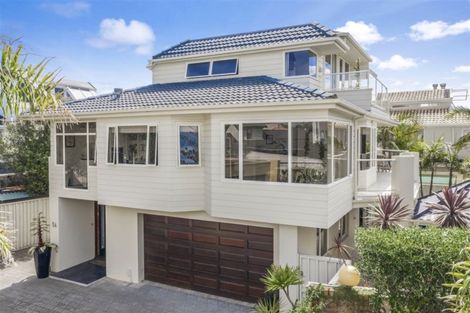 Photo of property in 5a Craig Road, Milford, Auckland, 0620