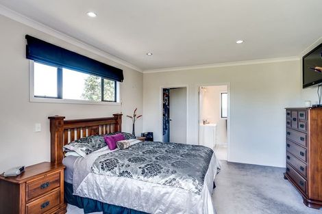 Photo of property in 15 Milford Place, Poraiti, Napier, 4112