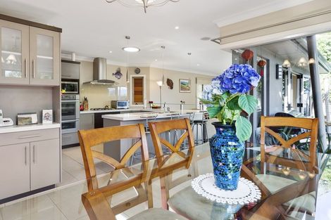 Photo of property in 5 Mckenna Lane, Omokoroa, 3114