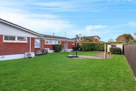 Photo of property in 4 Marnane Terrace, St Andrews, Hamilton, 3200