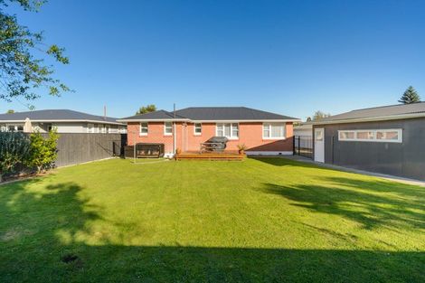 Photo of property in 3 Sefton Avenue, Highbury, Palmerston North, 4412