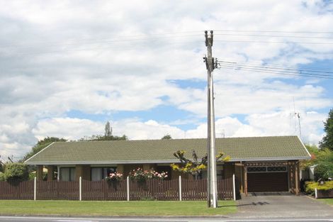 Photo of property in 220 Shakespeare Street, Leamington, Cambridge, 3432