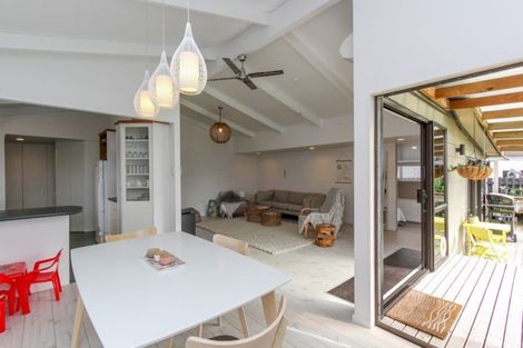 Photo of property in 9 Rahiri Street, Waitara, 4320