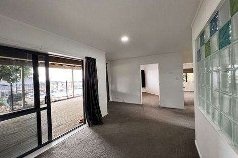 Photo of property in 93 Anzac Road, Pukekohe, 2120