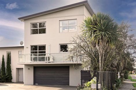 Photo of property in 9a Burlington Street, Sydenham, Christchurch, 8023