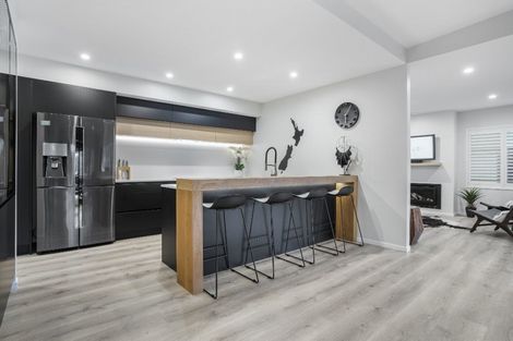 Photo of property in 204 Bond Street, Whangamata, 3620