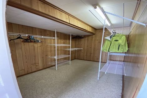 Photo of property in 21 Sequoia Place, Sunnynook, Auckland, 0620