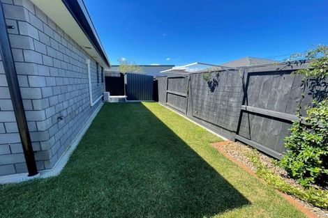 Photo of property in 11 Fuller Street, Papamoa Beach, Papamoa, 3118