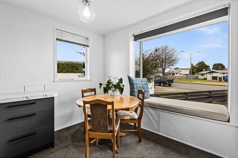 Photo of property in 166 Flaxmere Avenue, Flaxmere, Hastings, 4120