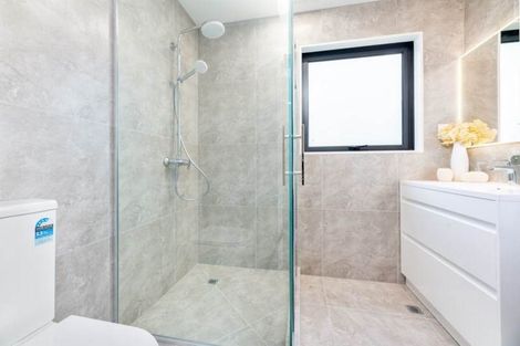 Photo of property in 5/16 Williamson Avenue, Belmont, Auckland, 0622