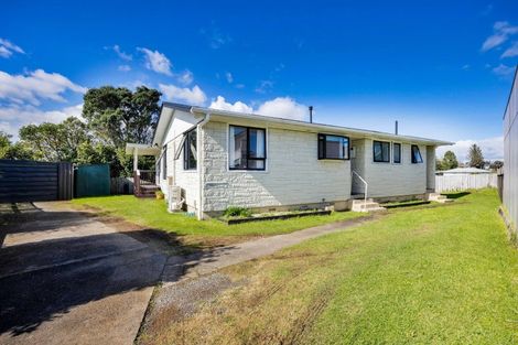 Photo of property in 7 Kelvin Place, Westown, New Plymouth, 4310