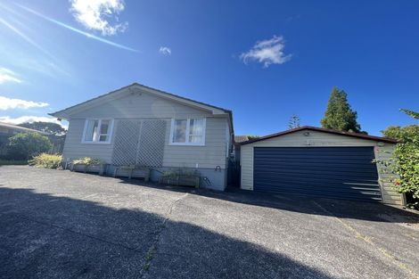 Photo of property in 47 Lysander Crescent, Beach Haven, Auckland, 0626