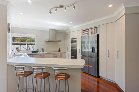 Photo of property in 19 Hurunui Street, Waikanae, 5036