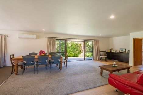 Photo of property in 577 Little Akaloa Road, Little Akaloa, 7583