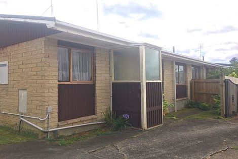 Photo of property in 1/6 Priestley Drive, Bucklands Beach, Auckland, 2014