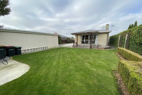 Photo of property in 15 Oldwood Street, Bishopdale, Christchurch, 8053