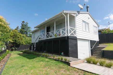 Photo of property in 1a Helena Street, Massey, Auckland, 0614