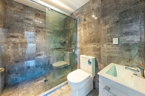 Photo of property in 28a Fernaig Street, Papakura, 2110