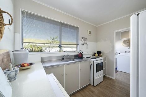 Photo of property in 20 Turriff Crescent, Tawa, Wellington, 5028