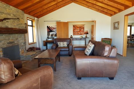 Photo of property in 2 Walter Black Place, Lake Tekapo, 7999