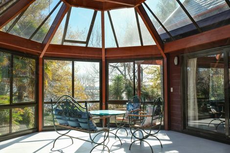 Photo of property in 20 Tupara Crescent, Kawaha Point, Rotorua, 3010