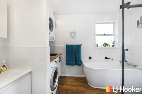 Photo of property in 10 Bay Grove, Pukehangi, Rotorua, 3015