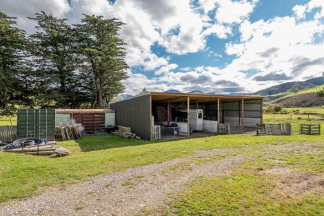 Photo of property in 214 Waianiwaniwa Road, Sheffield, Darfield, 7571