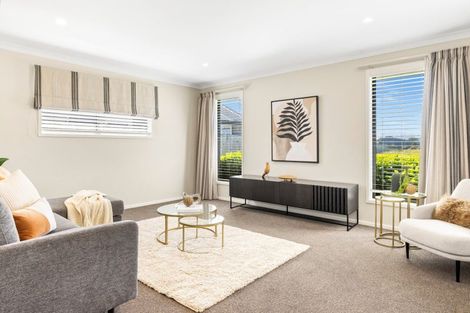 Photo of property in 98 Penetaka Heights, Pyes Pa, Tauranga, 3112