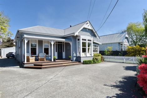 Photo of property in 30 Gresford Street, Edgeware, Christchurch, 8013