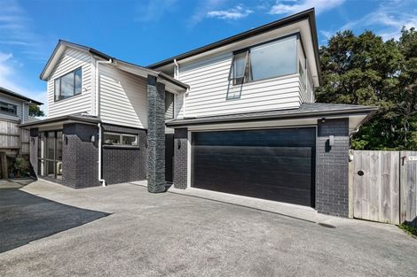 Photo of property in 122 San Valentino Drive, Henderson, Auckland, 0612