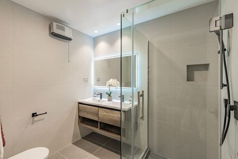 Photo of property in 17 Konoba Avenue, Kumeu, 0810